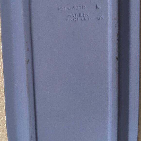 Wedgwood Jasperware Blue/White Rectangular Trinket Dish/Pin Tray - Picture 5 of 5